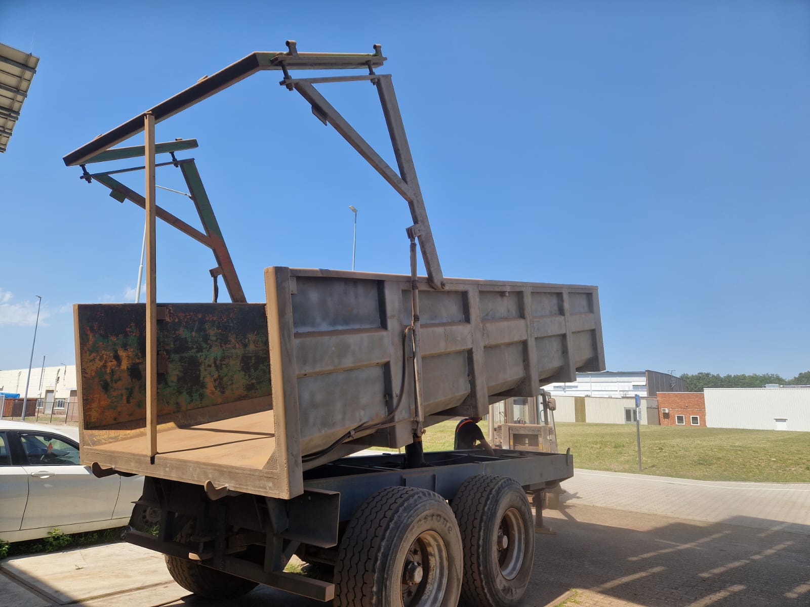 Trailer2 Kaal