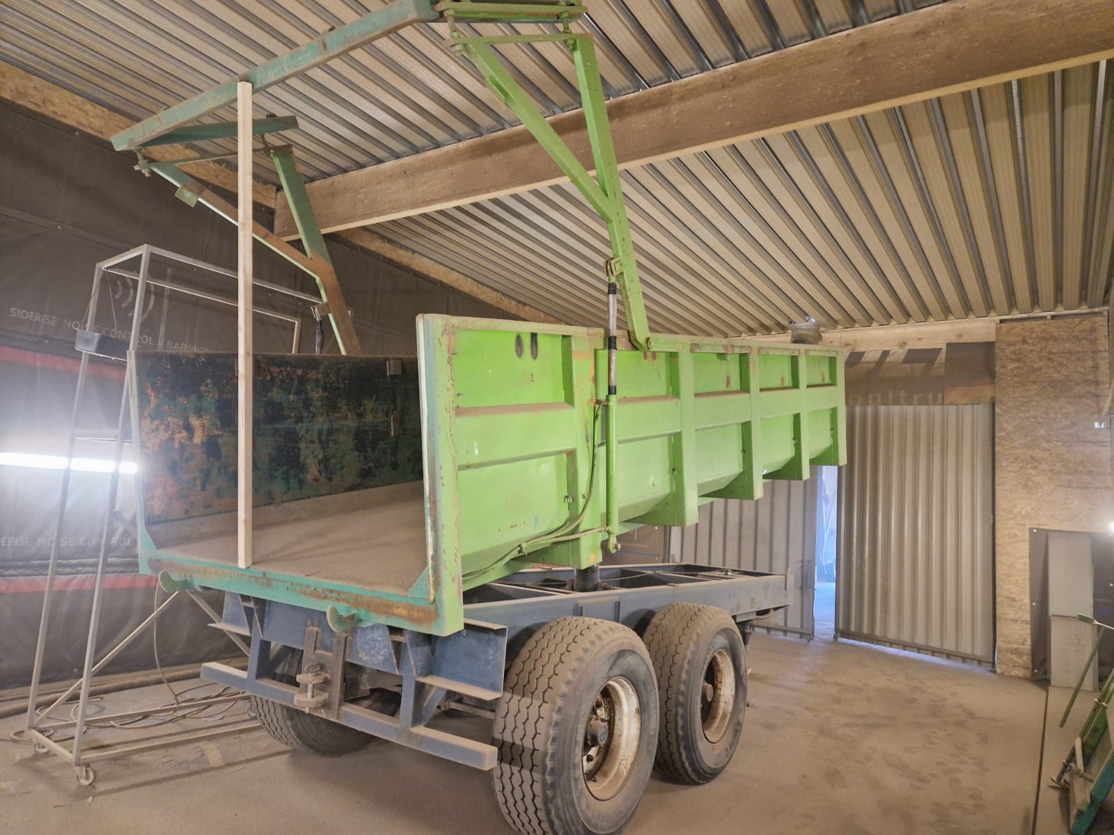 Trailer2 Afwerk